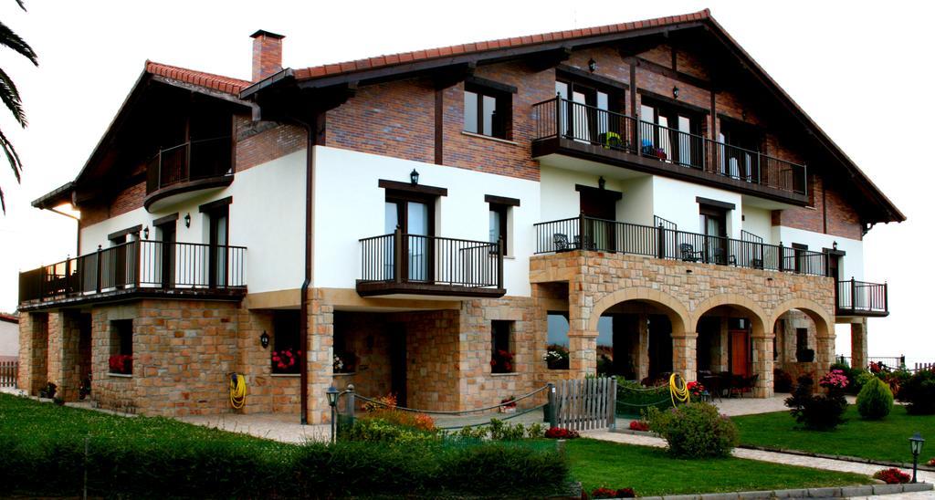 Hostal Usotegi Getaria Exterior foto